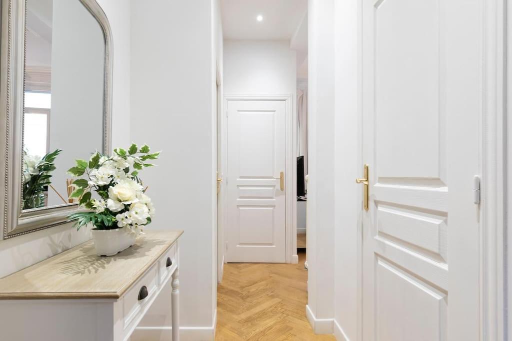Promenade, 2Pieces Chic Et Clim Avec Terrasse Apartman Nizza Kültér fotó